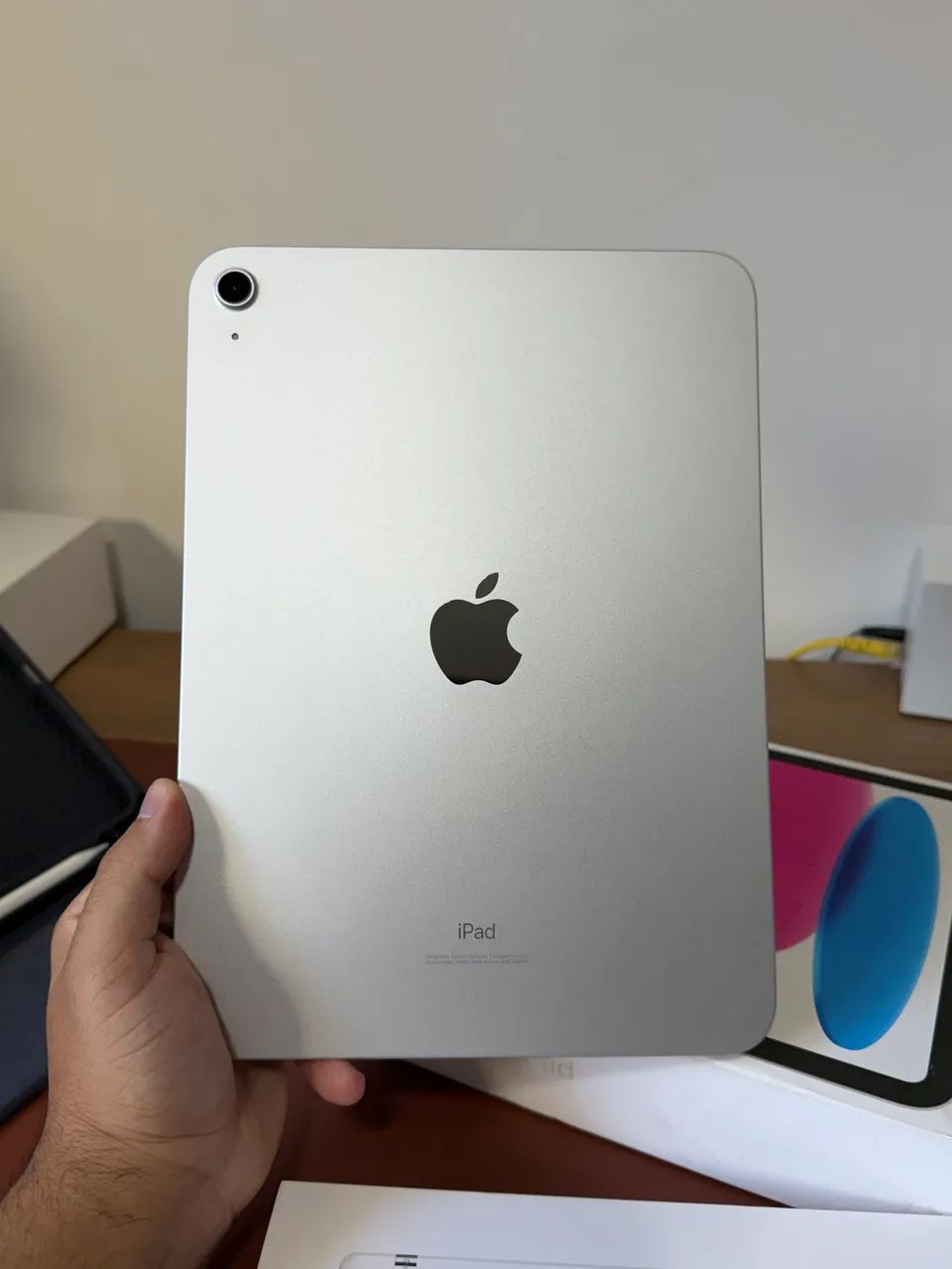 iPad 10ª Geração 64GB Silver + Apple Pencil (1ª geração) - Impecável! - Foto 3