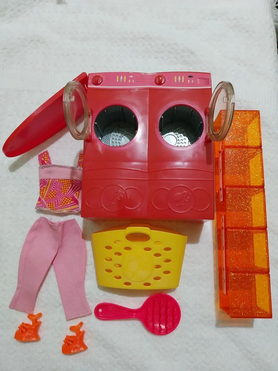 Barbie lavanderia(acessorios). - Foto 2