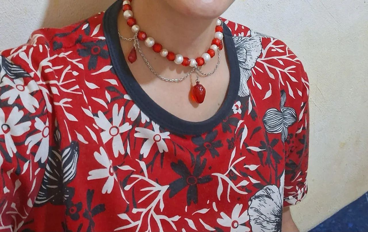 Gargantilha vermelha (Coquettecore) - Foto 2