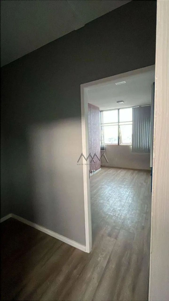 Sala à Venda no Estoril | 47 m² - Foto 2