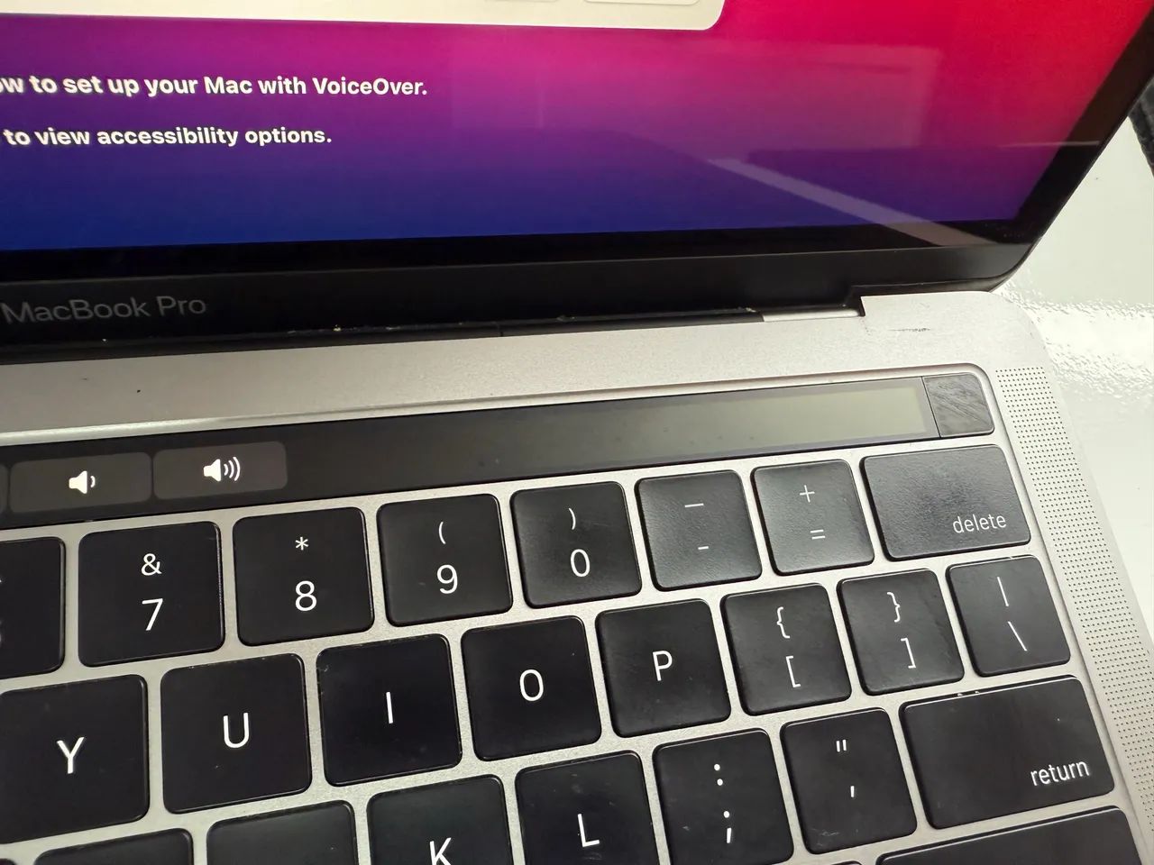 MacBook Pro A1706 (13? Touch Bar) - Usado - excelente Estado - Florianópolis - Foto 5