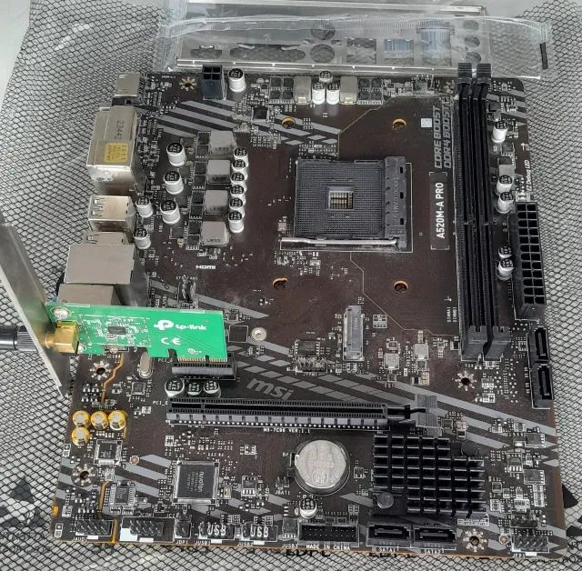Placa-Mãe MSI A520M-A PRO + placa Wi-Fi inclusa
