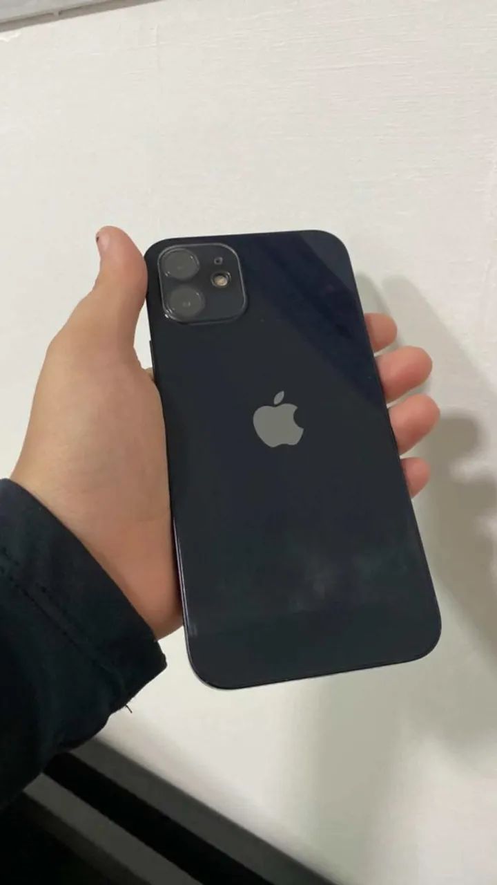 VENDO IPHONE 12 