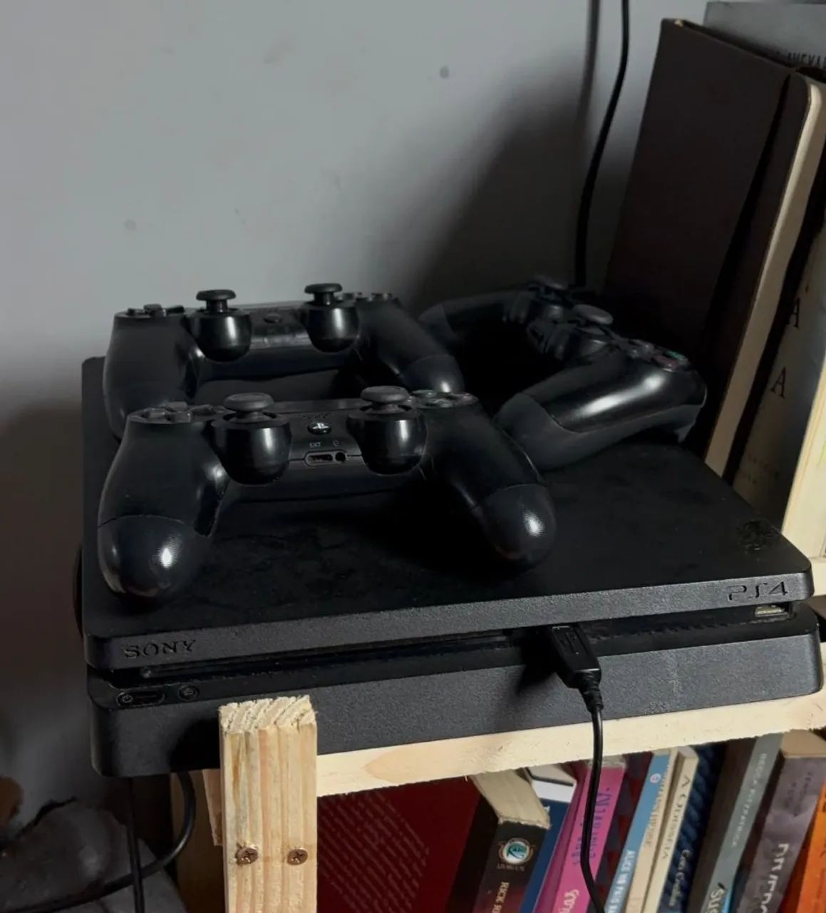 PS4 SLIM 1TB 
