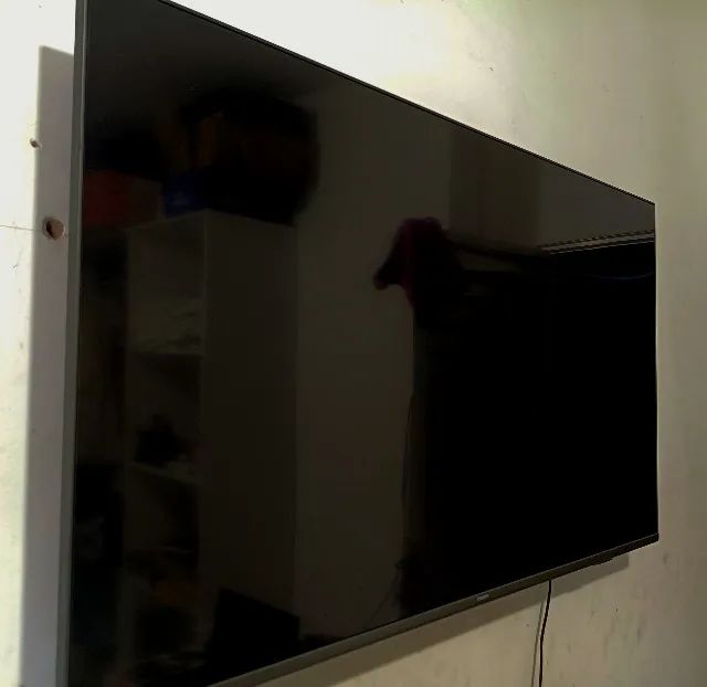 Smart TV Philips 50 polegadas 4K Ambilight 50PUG7907 com caixa - Foto 2