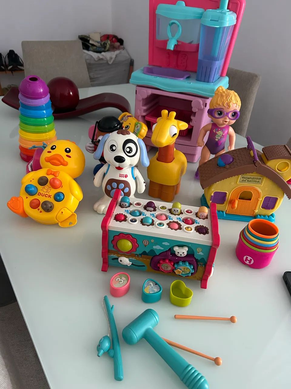 Vendo variedades de brinquedos 