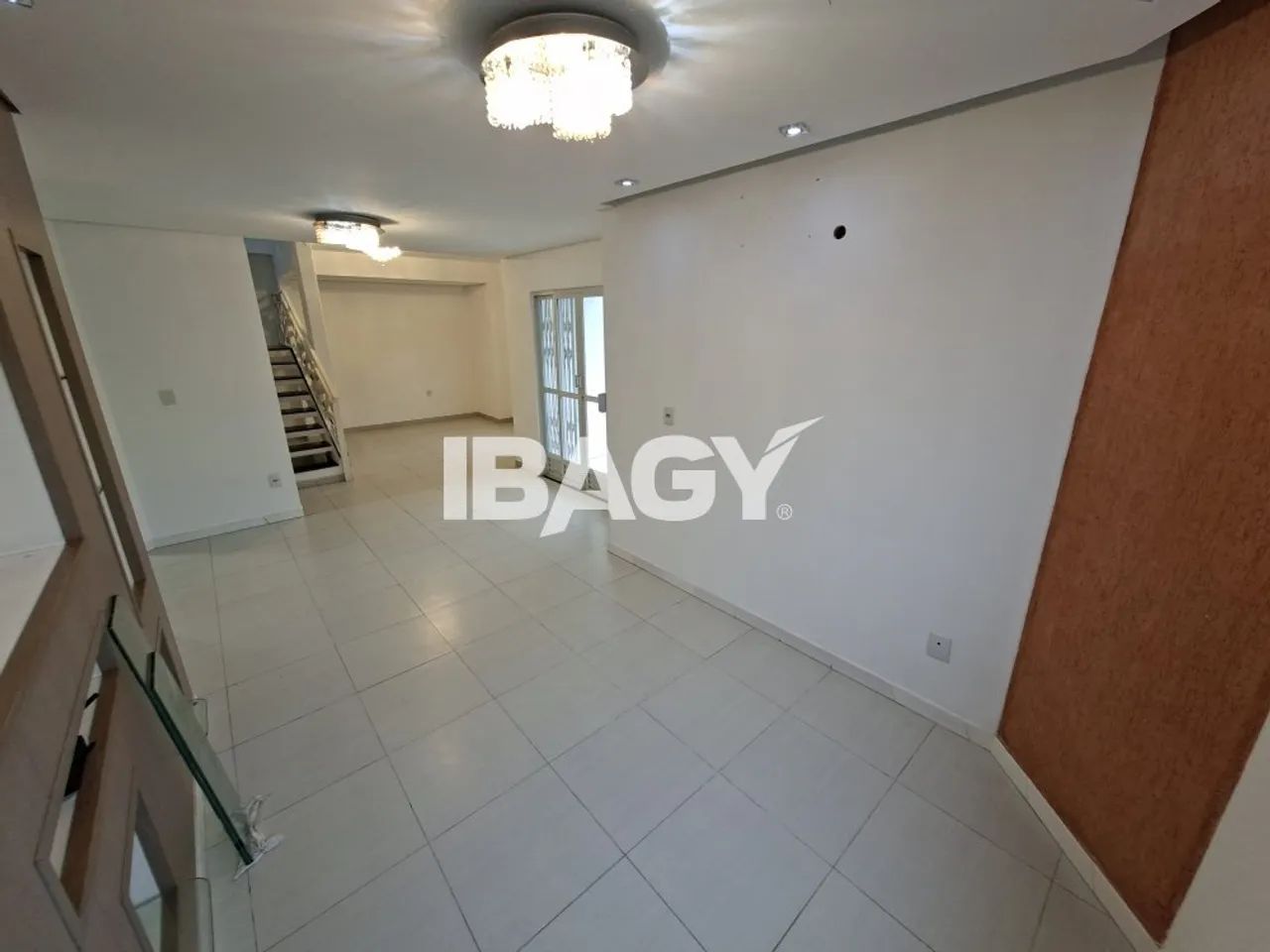 Excelente Casa 4 dormitório(s) em Ponte do Imaruim - Palhoça - Foto 4