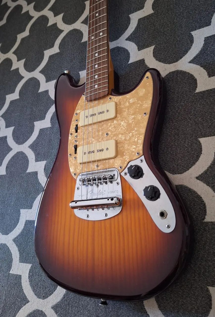 Fender mustang modern player p90 guitarra
