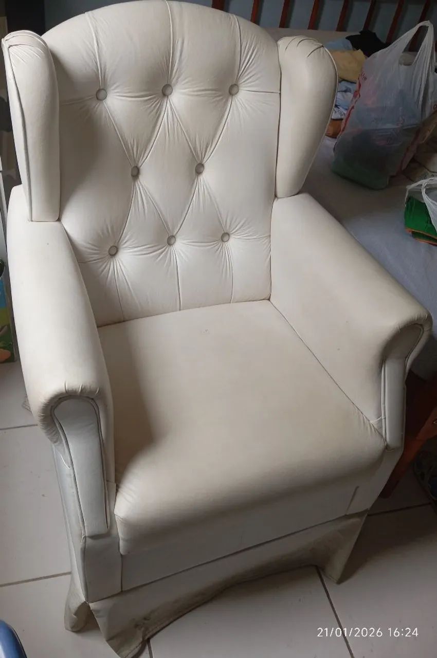 Poltrona de amamentação Balanço + puff