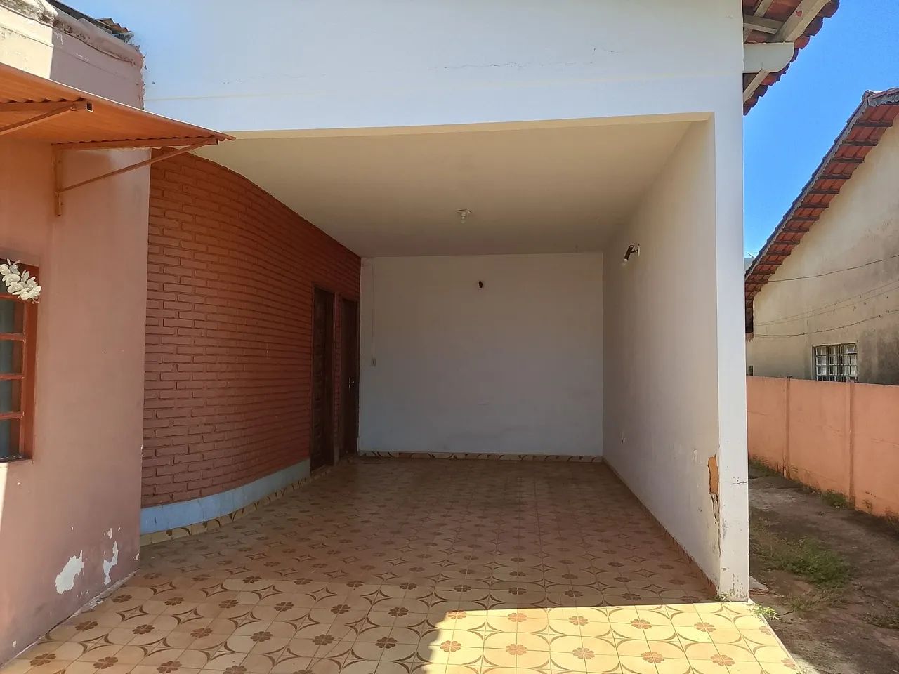 ALUGO CASA GRANDE SETOR SUDOESTE  - Foto 2
