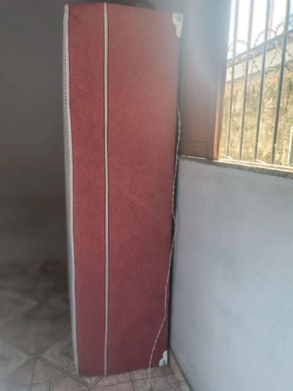 Vende se uma cama Queen acoplada com 2 meses de  uso - Foto 2