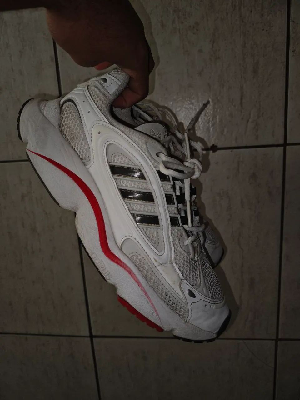 Tênis Adidas Ozmillen 