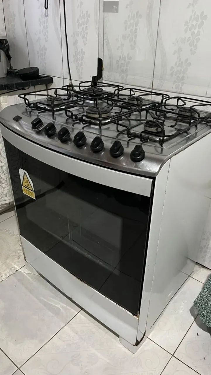 Fogão da BRASTEMP seminovo excelente