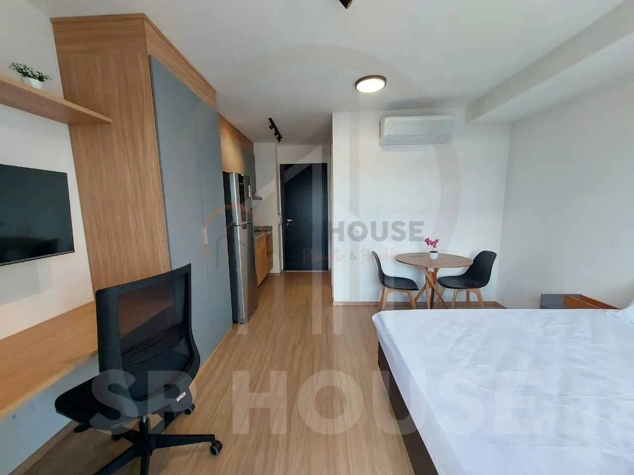 LOCAÇÃO APARTAMENTO STUDIO NA VILA CORDEIRO 24M²