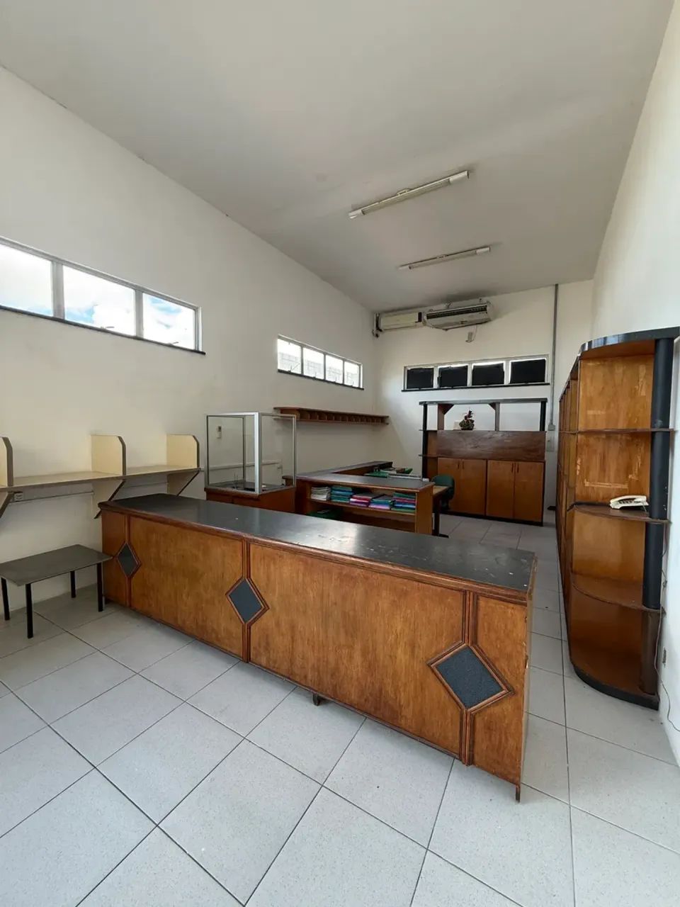Ponto Comercial para alugar na Pio Décimo, bairro Jabotiana - Foto 3