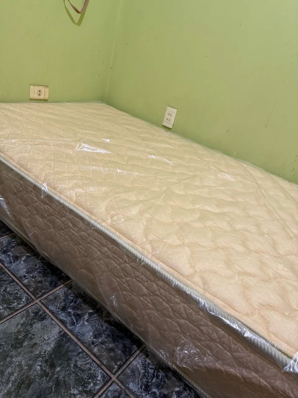 Colchão box solteiro 