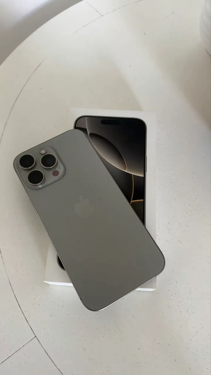 iPhone 16 pro Max 256gb - Foto 2