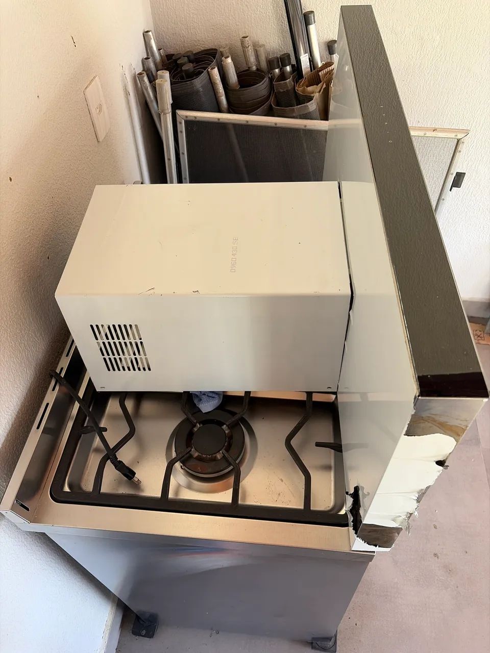 Forno gás/eletrico e depurador eletromec - Foto 3