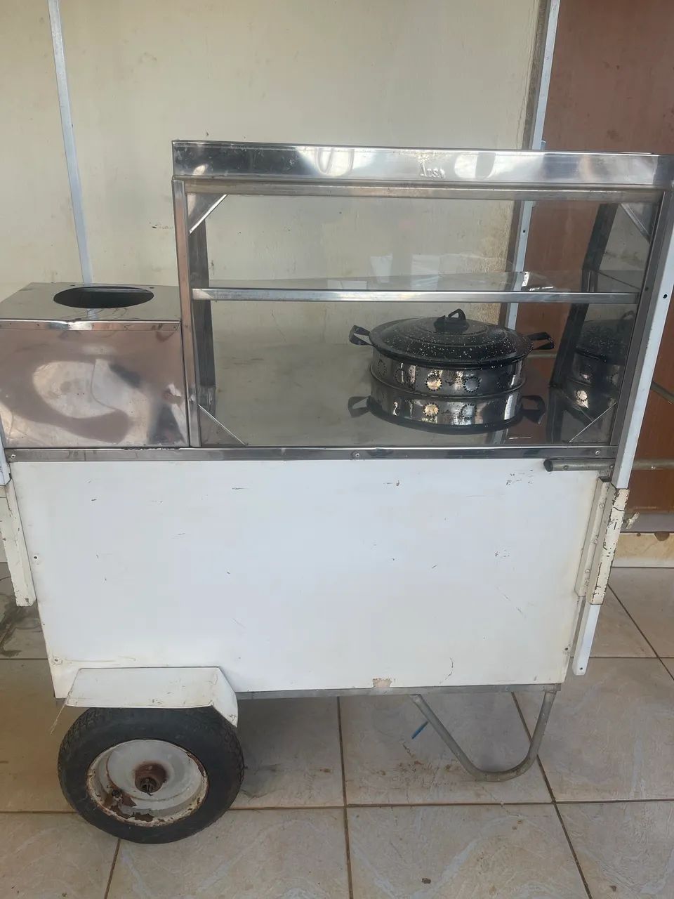 Vende-se carrinho de pastel 