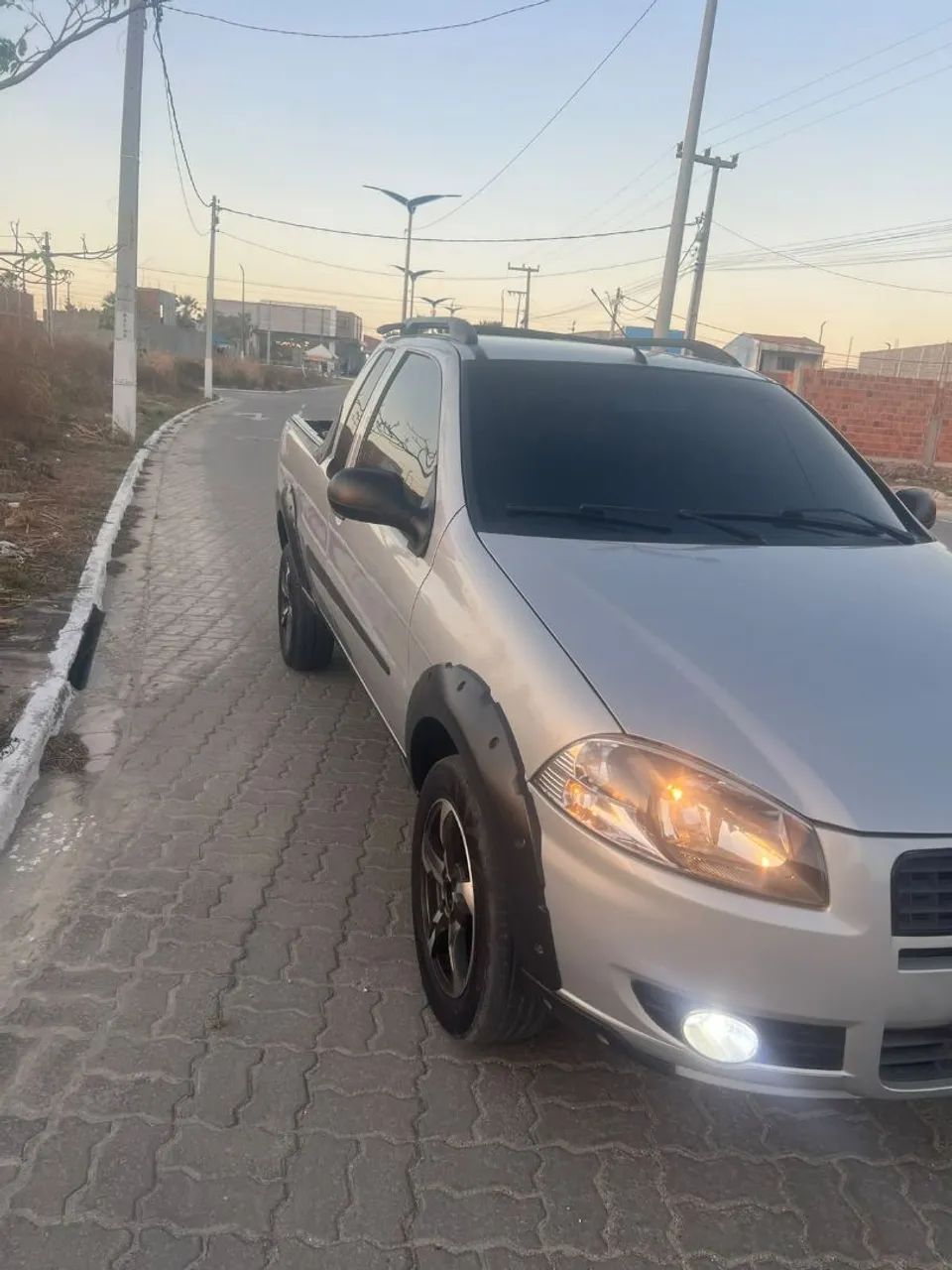 Fiat Strada Working 1.4 MPI Fire Flex 8V CE 2011
