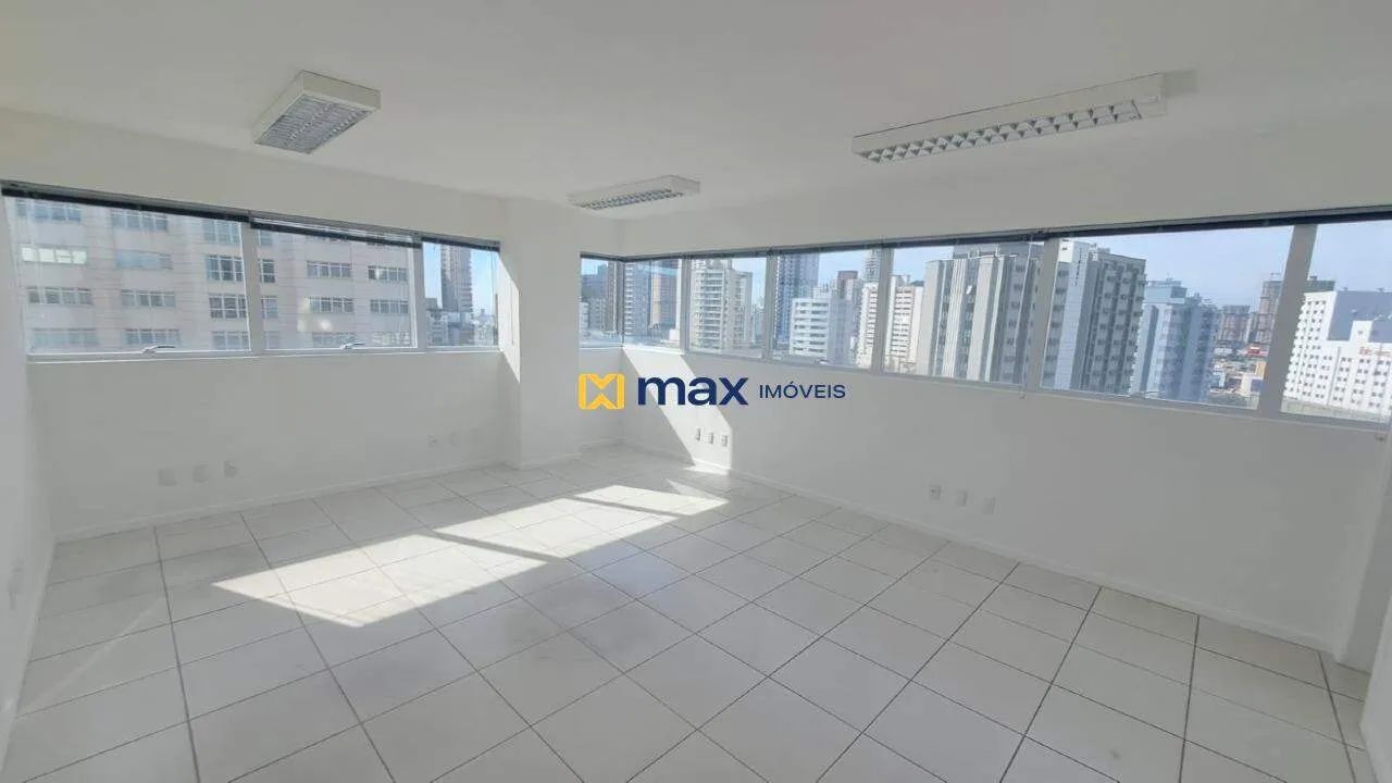 Sala Comercial com 36 m² e 1 Vaga de Garagem, bairro Centro, Itajaí - Foto 3