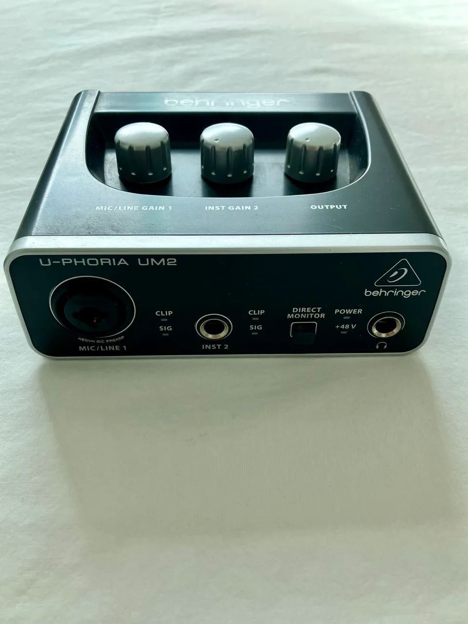 Behringer U-Phoria UM2 Audio Interface65082085627393121