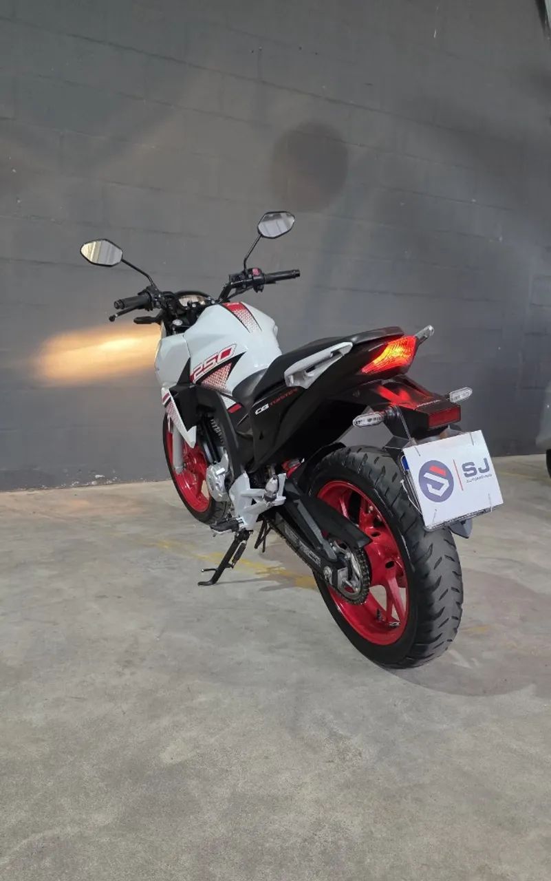 CB 250 TWISTER/FLEXONE 2022 - Foto 5