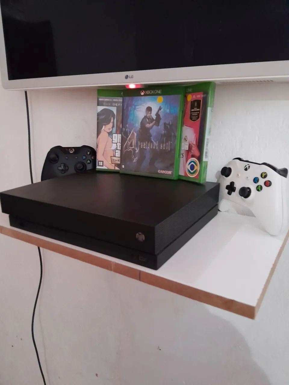 Xbox one x  - Foto 2