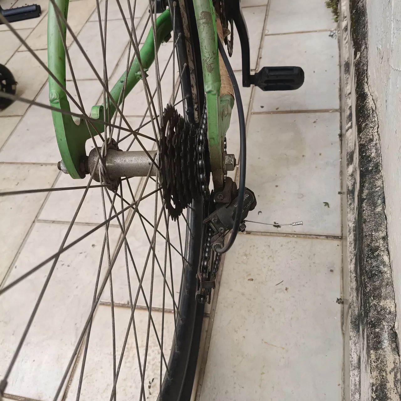 Bicicleta aro 26 com marcha - Foto 2
