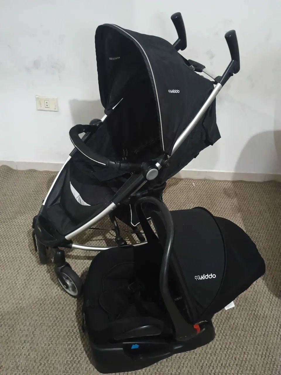 Carrinho de bebê Kiddo 