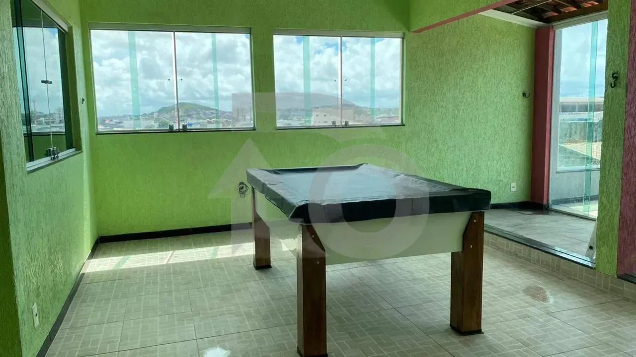 Prédio Comercial no Bairro Novo Paraiso - 168m², 4 Quartos - Foto 2