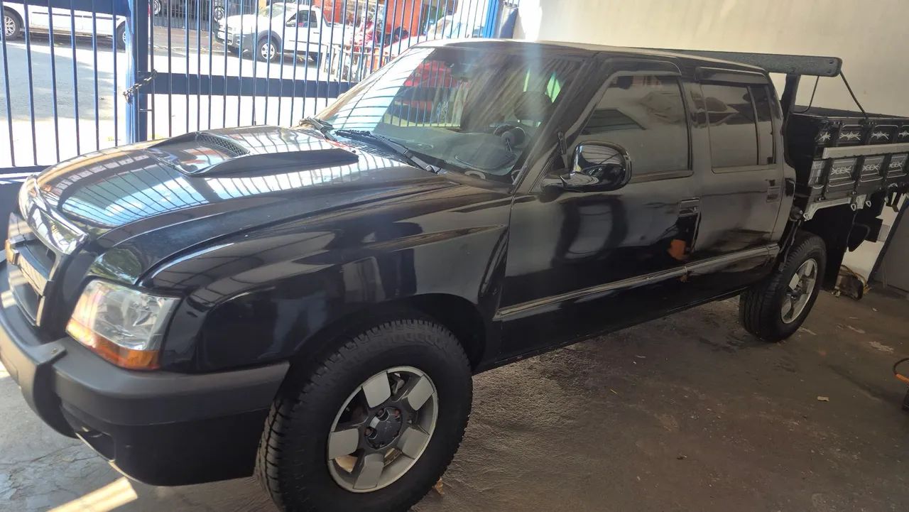 Chevrolet S10 Pick-up Luxe 2.8 4X2 CD TB Int.dies. 2002