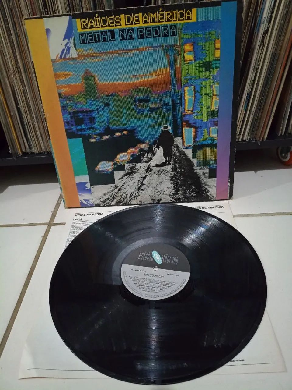 Lp Raices de América -metal na pedra