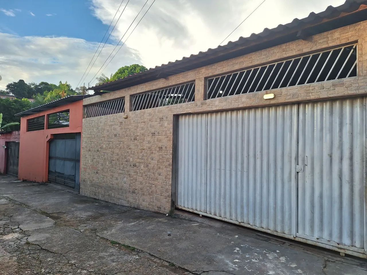 Vendo casa - 2 suítes - Cidade de Deus R$ 100mil