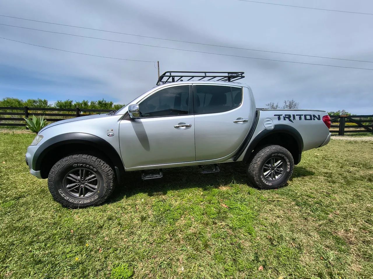 Mitsubishi L200 L200 Triton HPE 3.2 CD TB Int.Diesel Aut 2015
