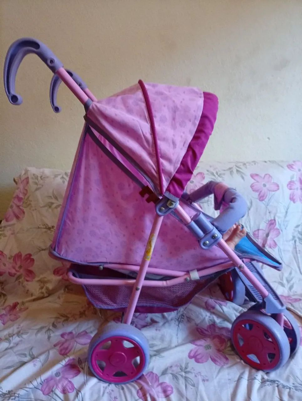 bebê reborn + carrinho  - Foto 4