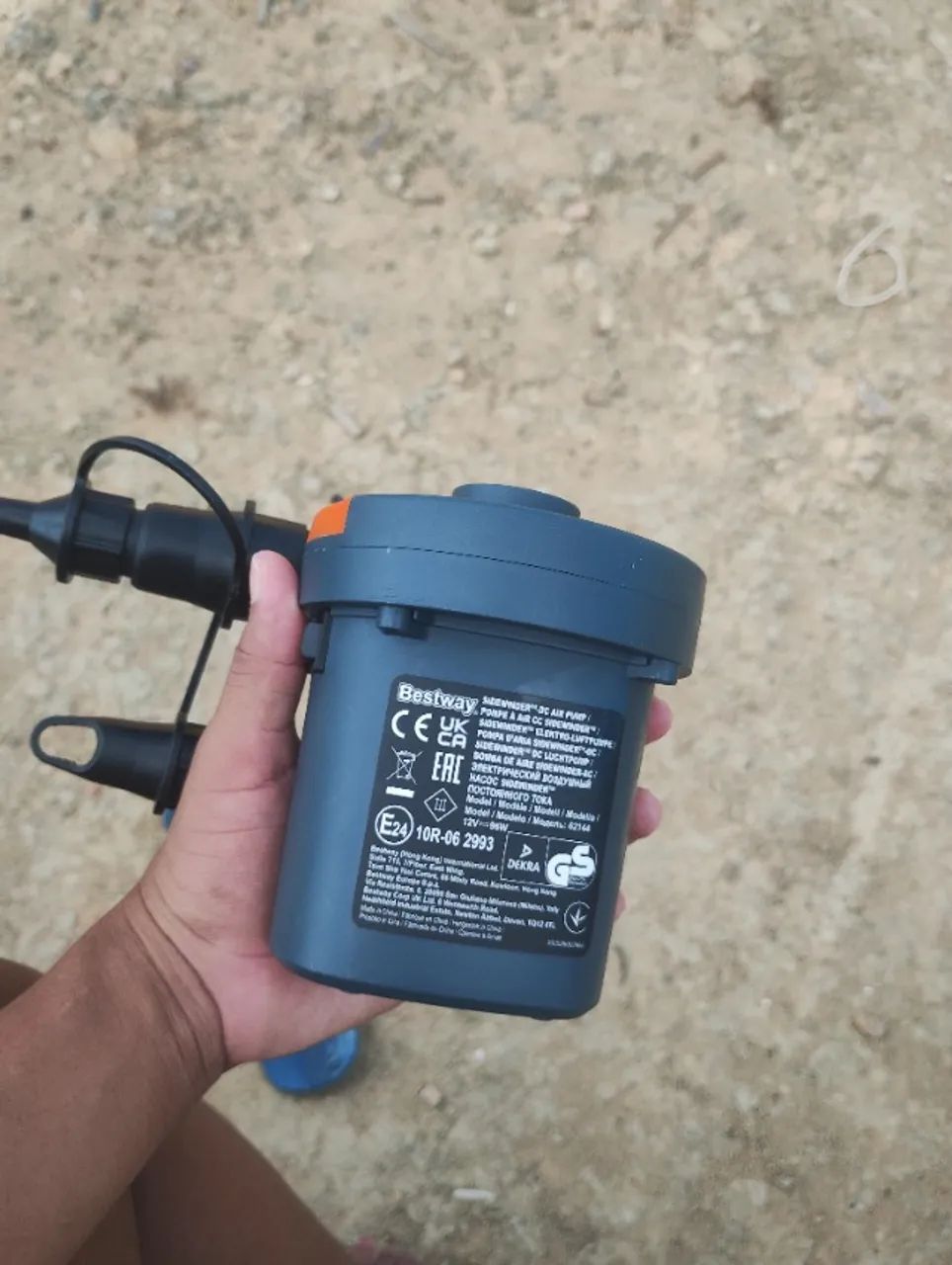 Bomba elétrica para encher infláveis 