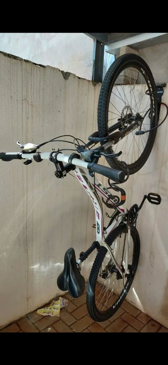 Bicicleta first feminina aro 29