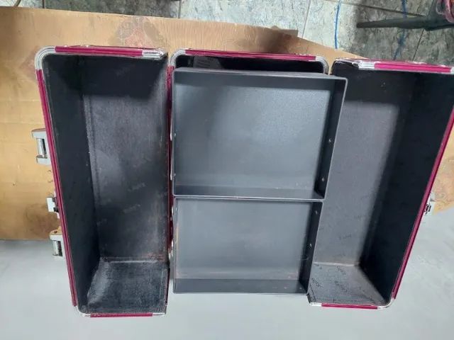 Maleta de Maquiagem Profissional Ruby's Grande - TOTALMENTE NOVA - Foto 2