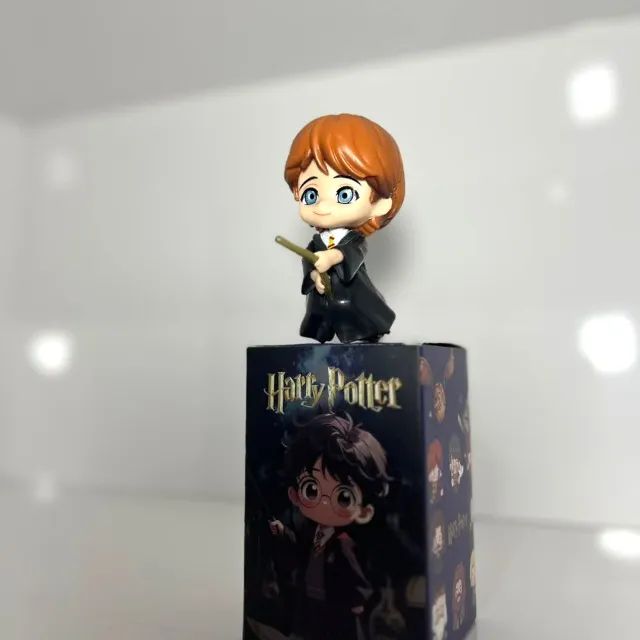Boneco Ron Weasley Harry Potter com Varinha - Mini Figure Colecionável - Foto 4