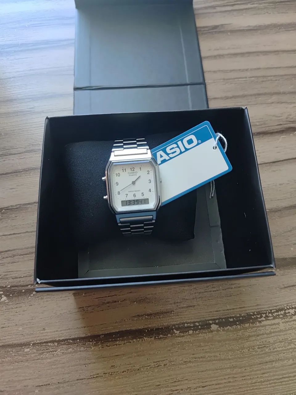 Relógio Casio AQ-230A-7DMQ