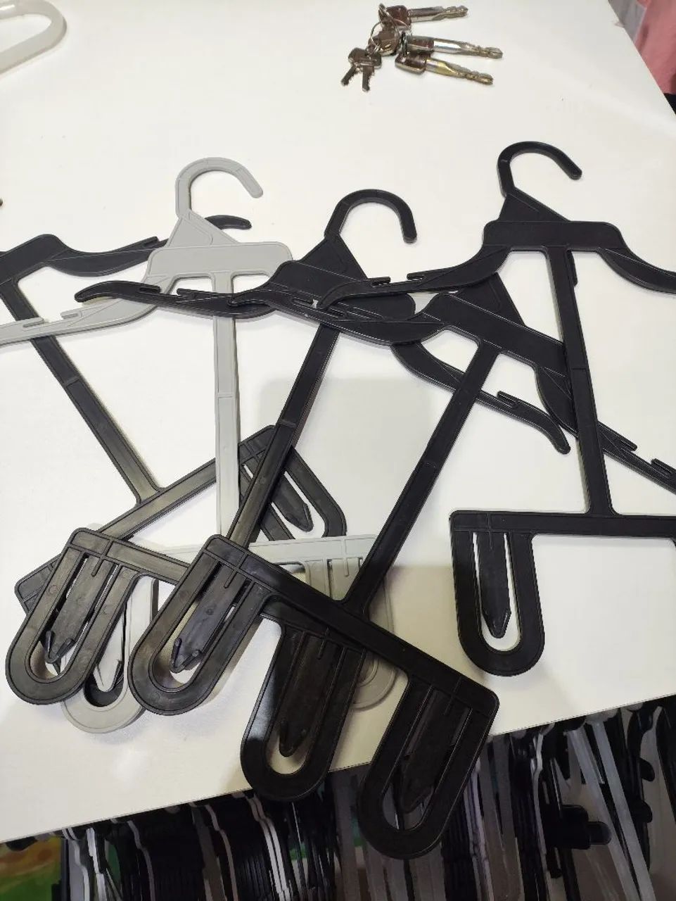 Cabides de roupa infantil 