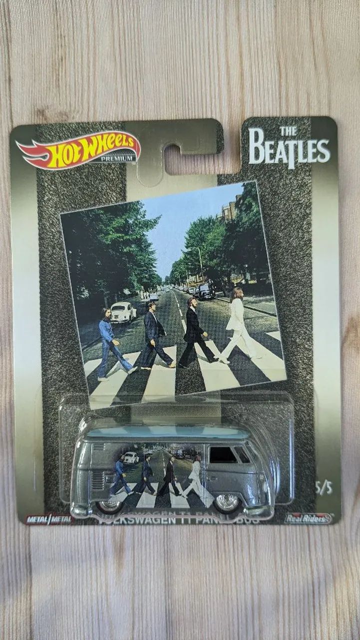 Hot Wheels Kombi Beatles 