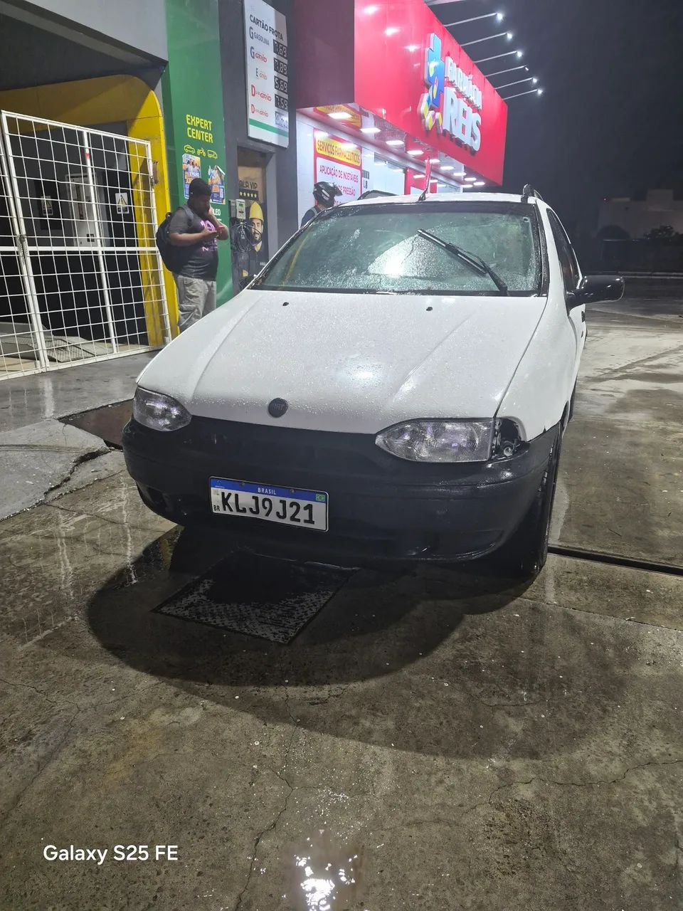 Fiat Palio Weekend 1.0 6-marchas 2000 - Foto 3