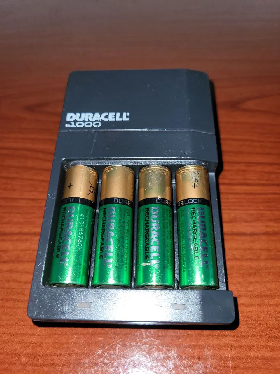 Carregador de Pilhas AA e AAA DURACELL 1000 ( SÓ RETIRADA  ). - Foto 5