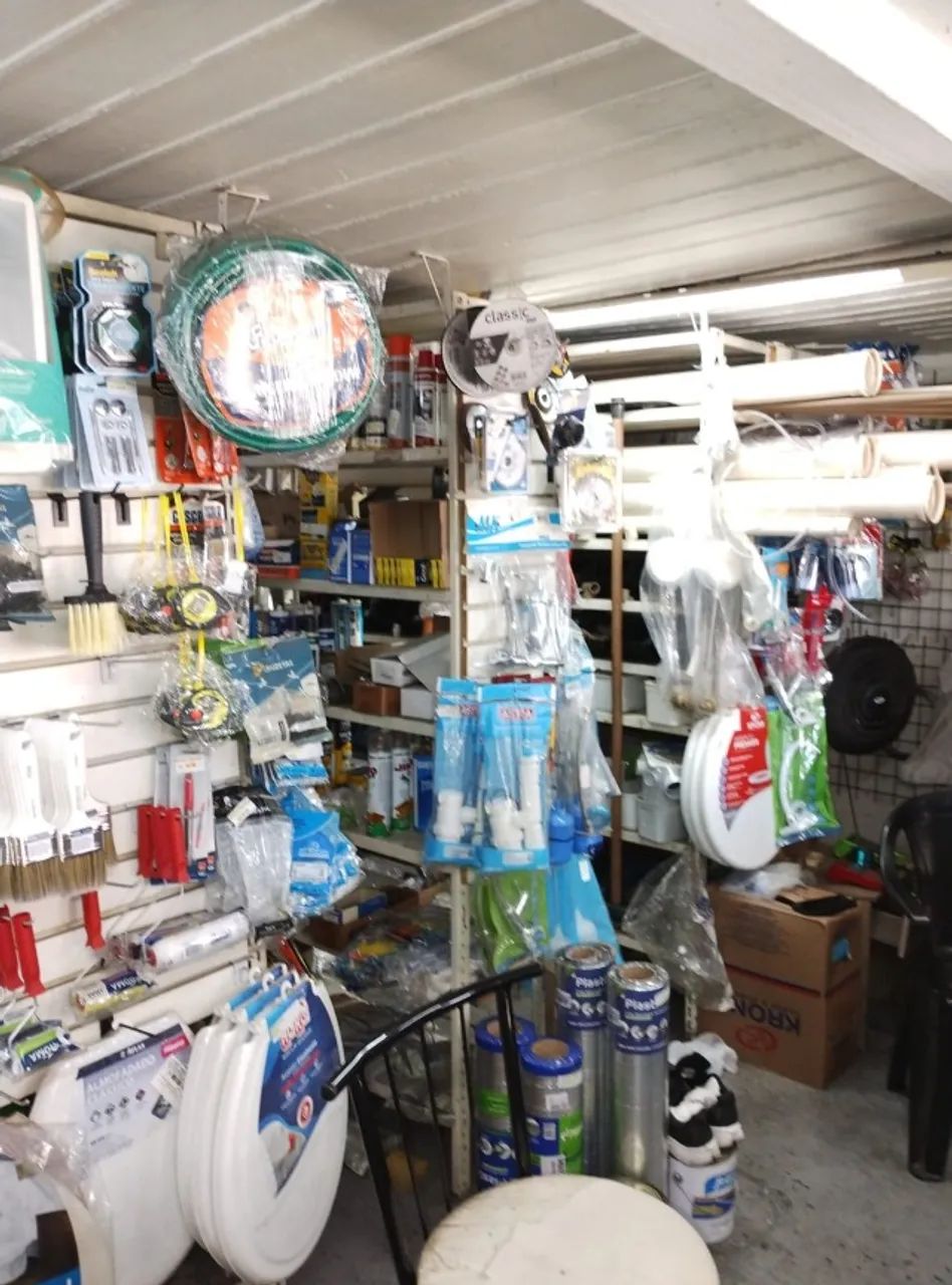 Loja comercial em pleno funcionamento - Bazar de Ferragens, Tintas e Ferramentas - Foto 5