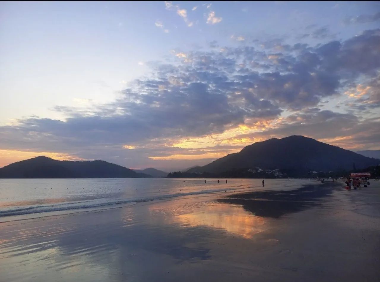 Casa de aluguel em Ubatuba,  próxima  as praias Enseada, Pereque Mirim e Santa Rita 