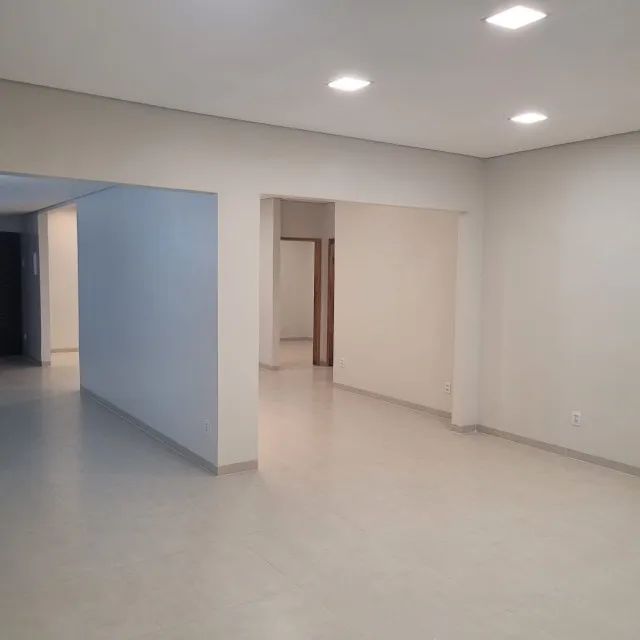 Casa grande - Uma suíte e 2 quartos - Foto 3