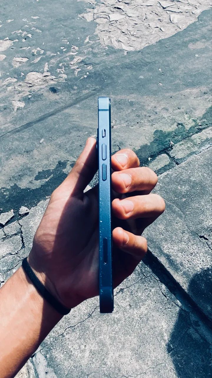 iPhone 13 azul 128gb
