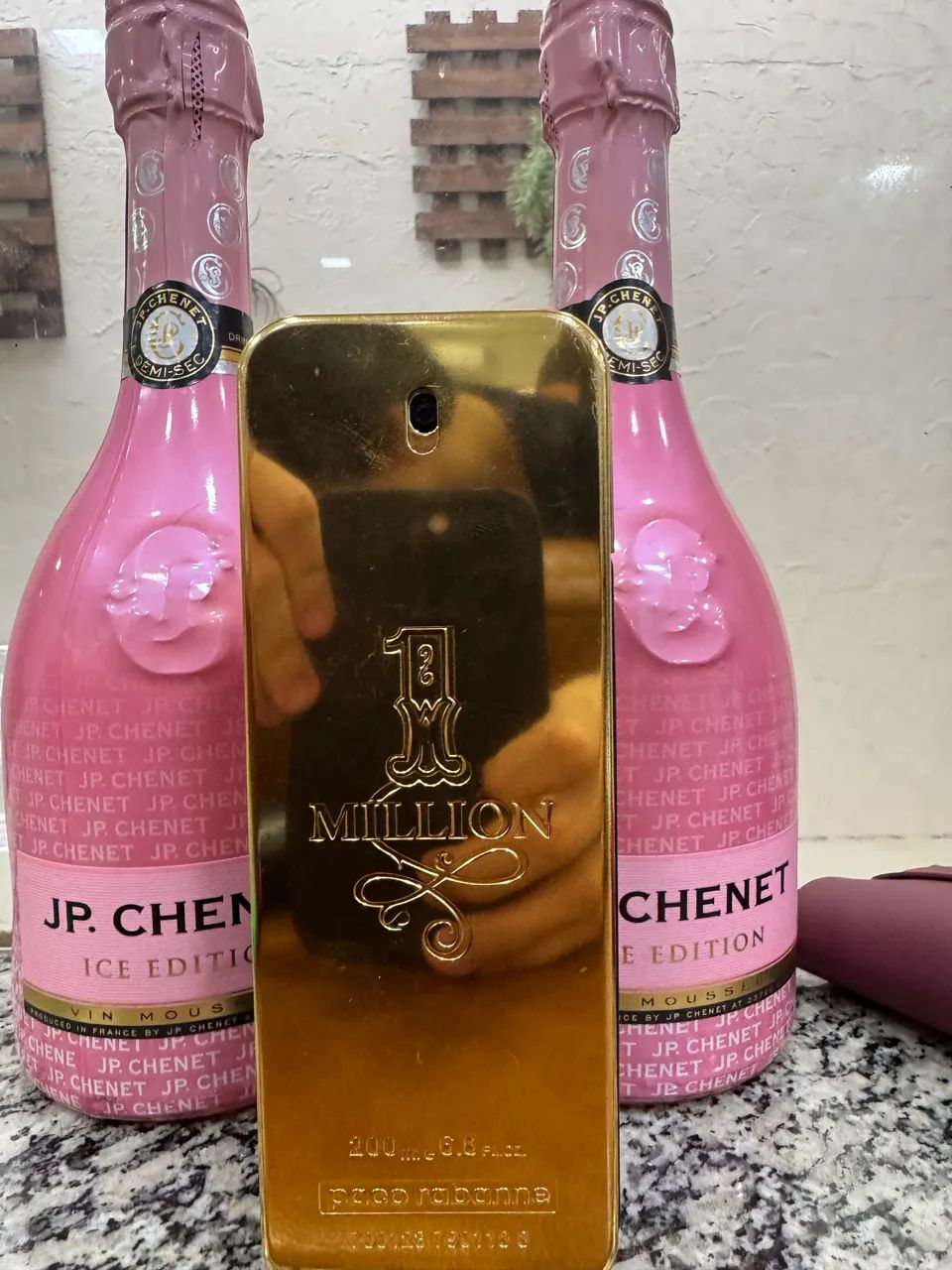 One million , 125 ml , comprei de 200, estou vendendo pq estou com muitos - Foto 2